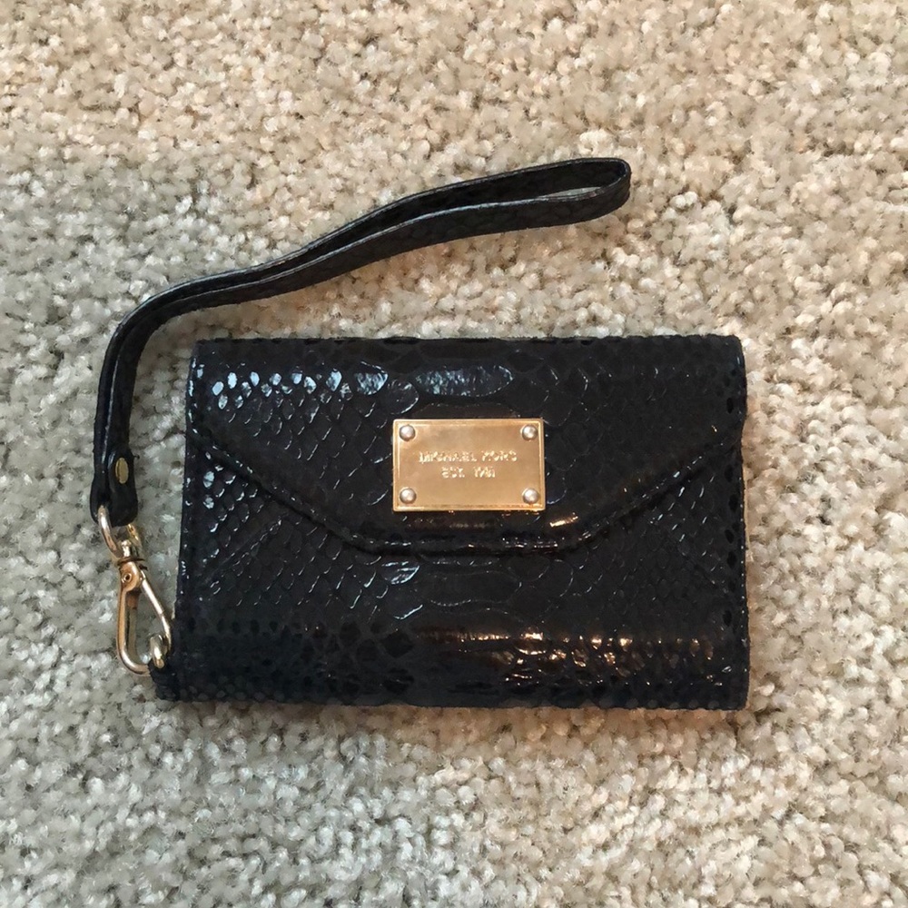 MICHAEL Michael Kors Black Snake Phone Wallet